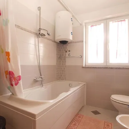 Apartment Fuer 4 Personen Ca 60 Qm In Vodnjan, Istrien Istrische Riviera Vodnjan